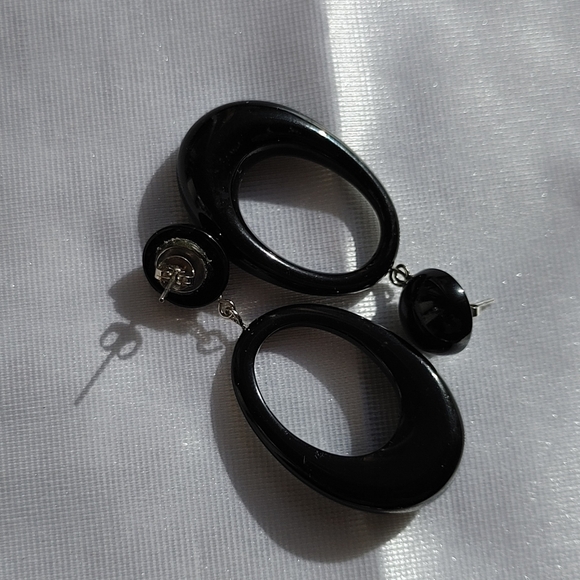 Earrings 5 PRICE DROP vintage costume pierced - Picture 3 of 6